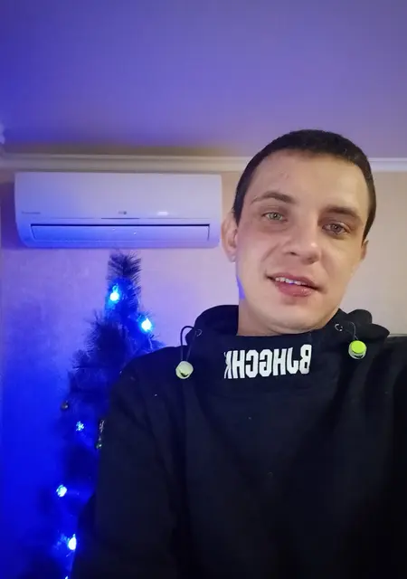 Я Жека, 33, знакомлюсь без обязательств в Горловке