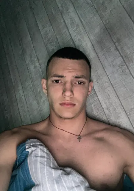 Я Tim, 20, из Кривого Рога, ищу знакомство для постоянных отношений