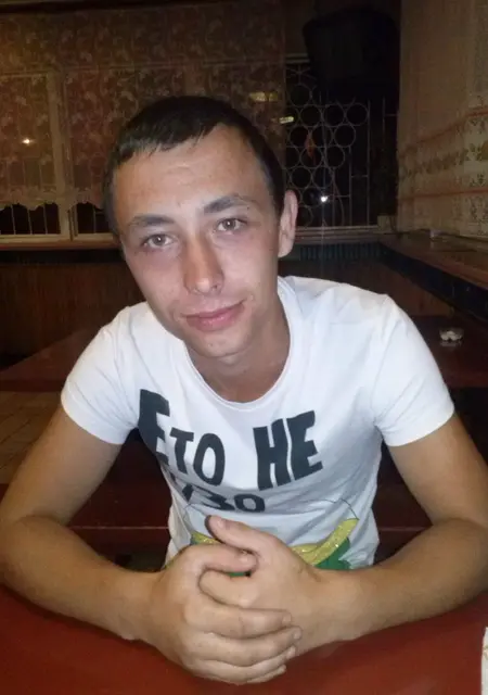 Миха из Полоцка, мне 32, познакомлюсь на одну ночь