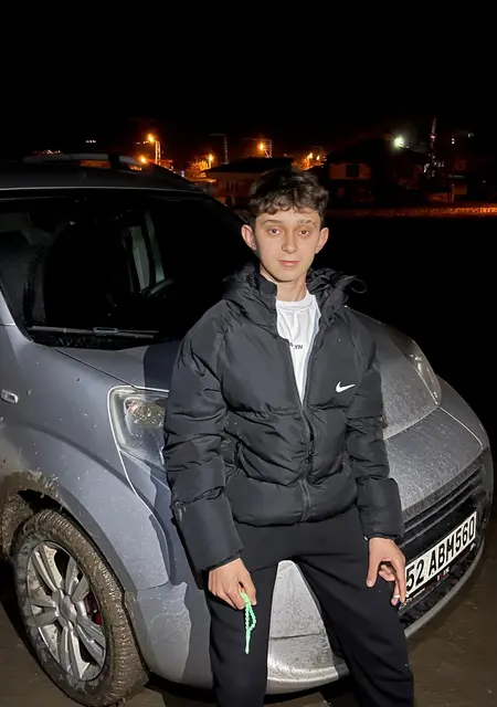 Я Mehmet, 26, из Анкары, ищу знакомства без обязательств