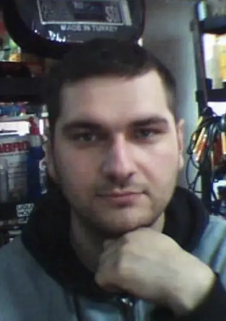 Я Виталий, 37, знакомлюсь без обязательств в Ровно