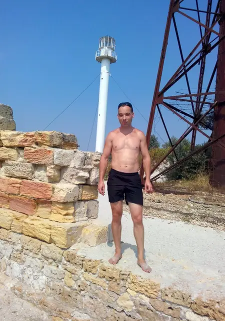 Я Алексей, 47, из Покровского, ищу знакомства без обязательств