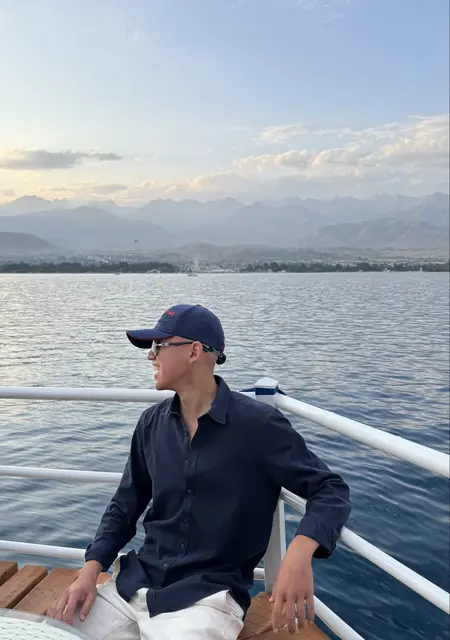 Я Bakdaulet, 21, из Шымкента, ищу знакомство для вирта