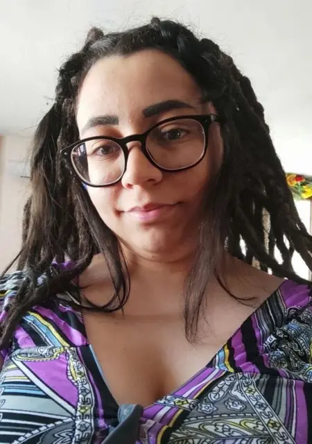 Я Sole, 22, из Рима, ищу знакомство