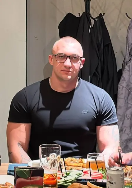 Я Максим, 27, из Душанбе, ищу знакомство для постоянных отношений