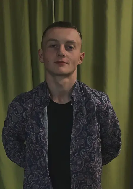 Mykola из Киева, мне 21, познакомлюсь для вирта