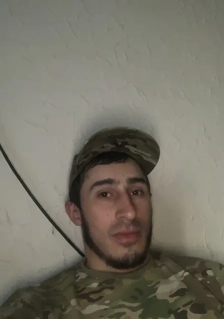 Я Реалист, 23, из Аскании-Новой, ищу знакомство для дружбы