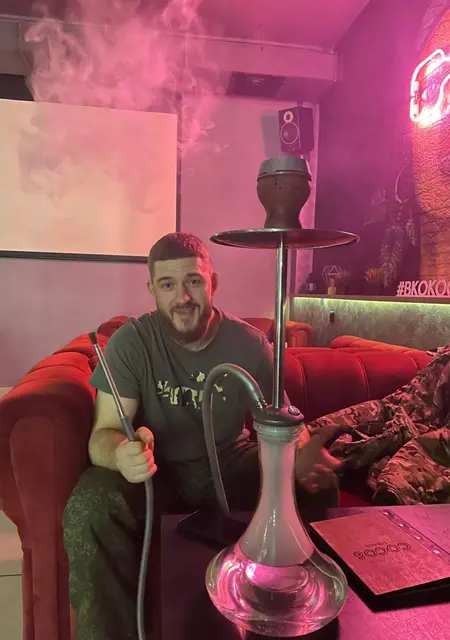 Майкл из Перевальска, ищу на сайте знакомства без обязательств