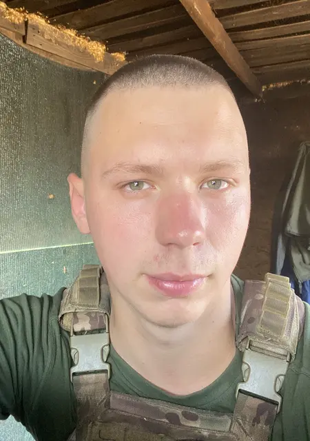 Я Vadim, 21, из Харькова, ищу знакомство для дружбы