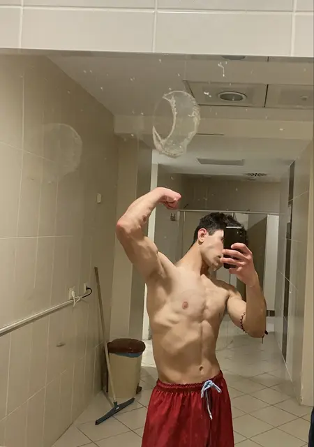 Я Jack, 22, из Анкары, ищу знакомство для общения