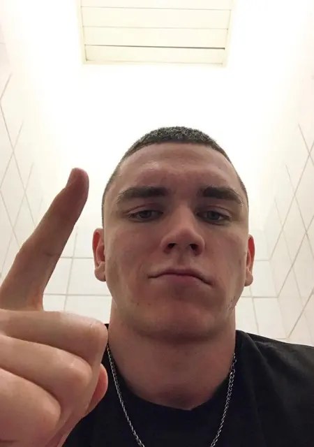 Демьян из Измаила, ищу на сайте знакомства на одну ночь