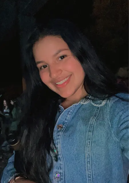 Cristal из Мадрида, мне 27, познакомлюсь для совместных путешествий