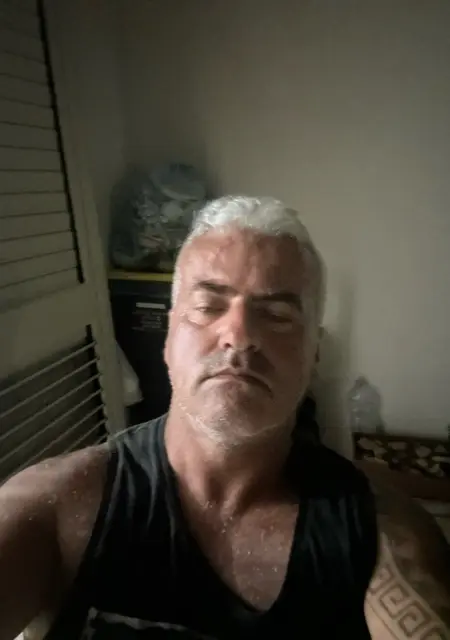 Alessio из Анконы, ищу на сайте вирта