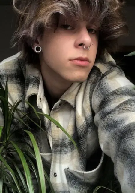 Я Pavel, 19, знакомлюсь в Праге