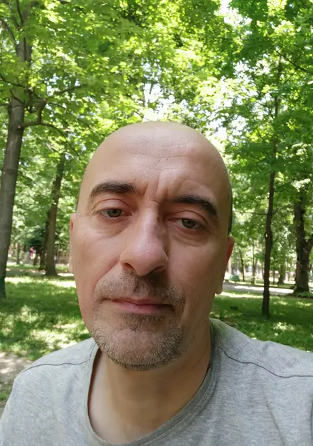 Я Валера, 49, знакомлюсь для постоянных отношений в Черновцах