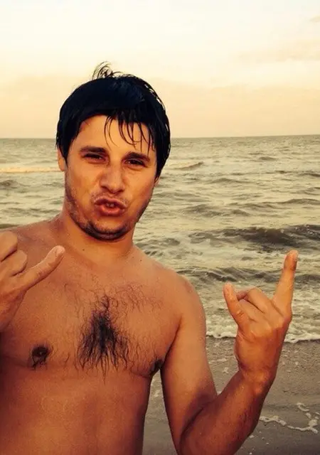 Alex з Маріуполя, шукаю на сайті знайомства на одну ніч