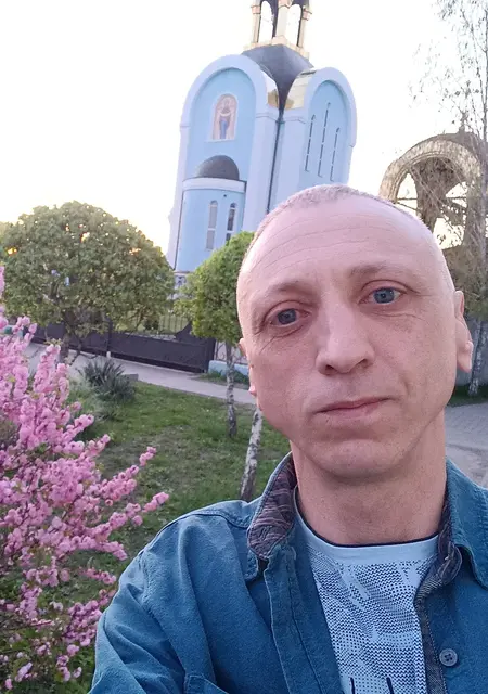 Павел из Киева, ищу на сайте знакомства на одну ночь