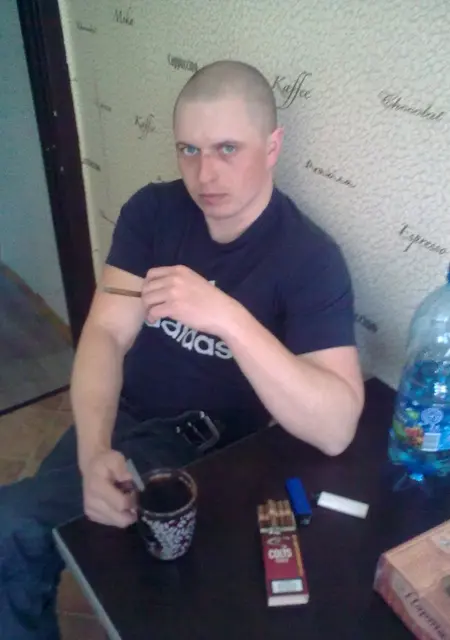 Pavel из Борисова, ищу на сайте знакомства без обязательств