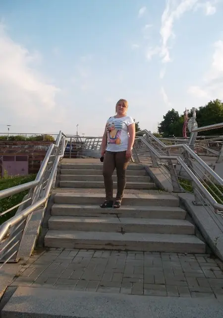 Я Оксана, 37, из Бреста, ищу знакомство для приятного времяпровождения