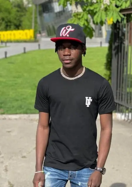 Я Kevinho, 23, из Варшавы, ищу знакомство