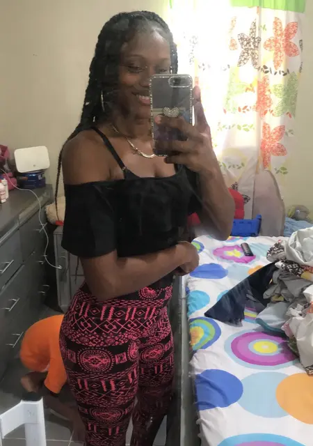 Angela из Санто-доминго Эста, ищу на сайте общение