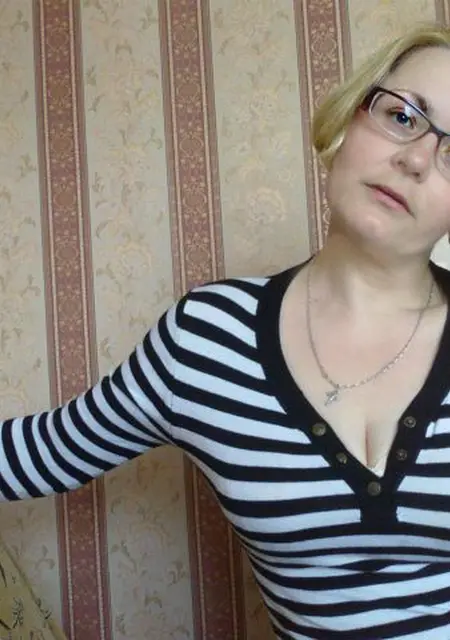 Ira из Киева, ищу на сайте знакомства на одну ночь