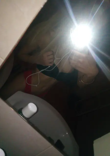 Я Виктория, 25, из Умани, ищу знакомство для совместных путешествий