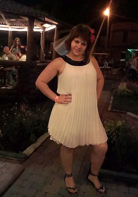 Я Алена, 41, знакомлюсь для приятного времяпровождения в Черкассах