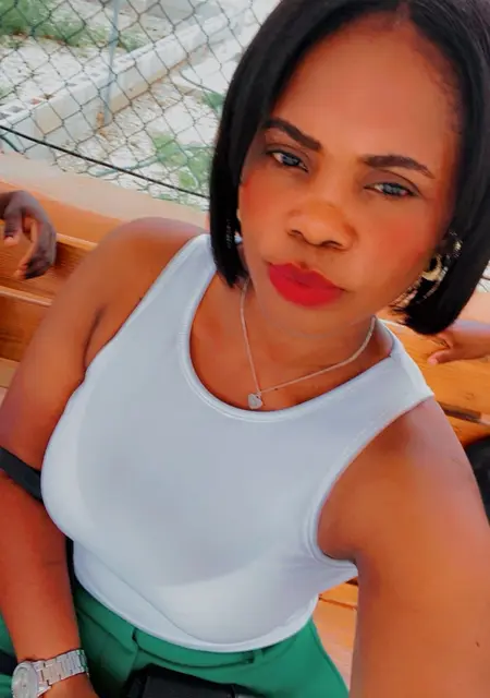 Silvania из Санто-доминго Эста, мне 40, познакомлюсь для постоянных отношений