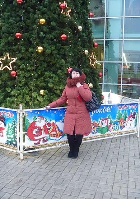 Я Инна, 52, знакомлюсь без обязательств в Бердянске