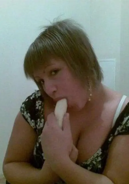 Зина из Коростеня, мне 44, познакомлюсь на одну ночь