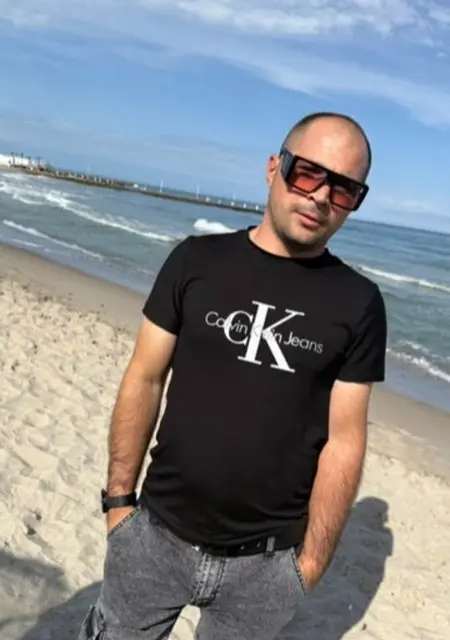 Я Николай, 35, из Беляевки, ищу знакомство для приятного времяпровождения