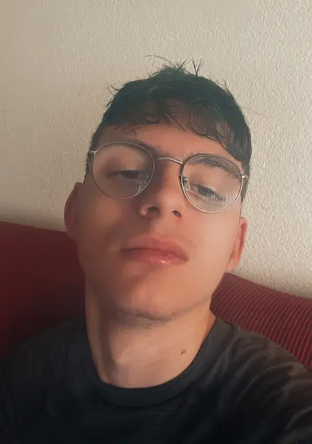 Я Sergio, 19, из Барселоны, ищу знакомство для постоянных отношений