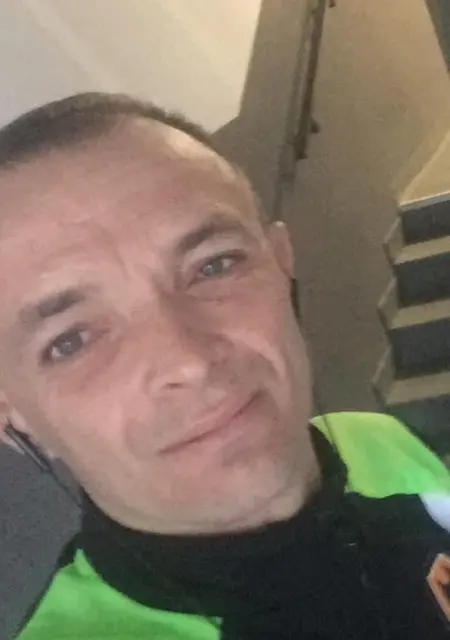 Я Роман, 47 років, знайомлюсь для відкриті стосунки у Черкасах