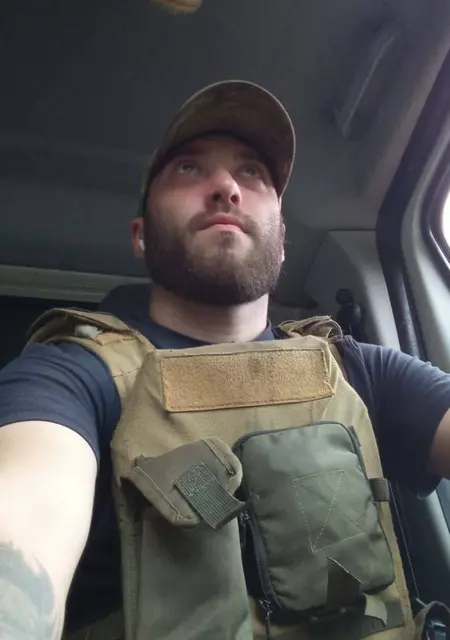 Я Анатолій, 24 років, знайомлюсь для вірт у Вінниці