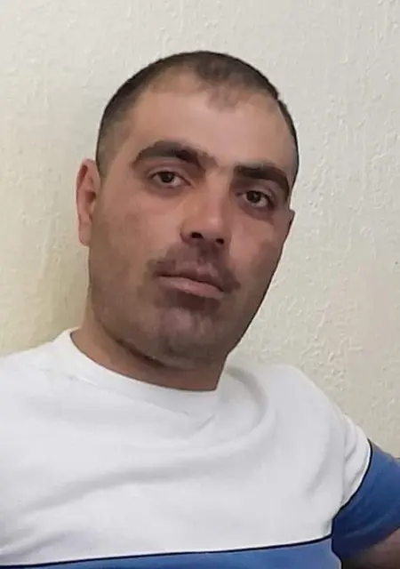 Я Aro, 40, знакомлюсь для вирта в Ереване