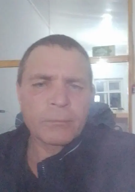 Алексей из Астаны, мне 52, познакомлюсь для открытые отношения