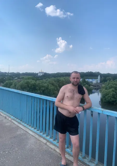 Денис з Чернігова, мені 33 років, познайомлюсь на одну ніч