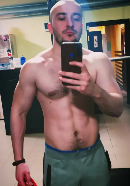 Я Валерий, 31 років, знайомлюсь без зобов'язань у Чернігові