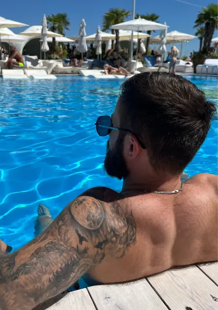 Руслан з Вінниці, шукаю на сайті спілкування