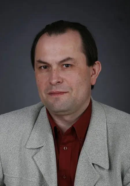 Алекс из Луцка, мне 55, познакомлюсь на одну ночь