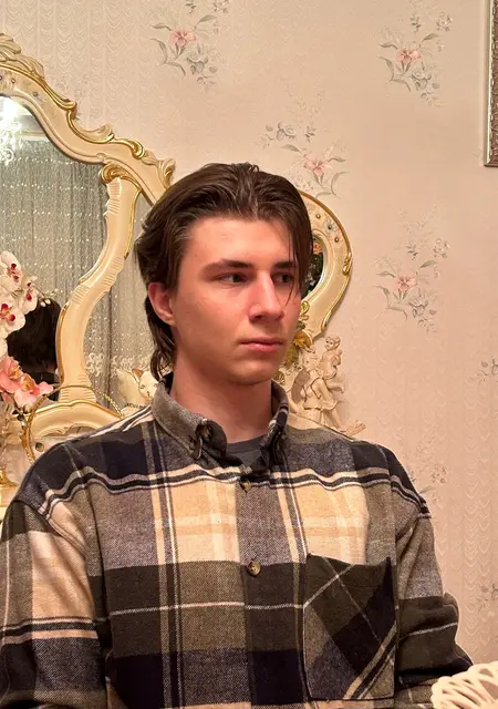 Андрій из Нововолынска, ищу на сайте знакомства на одну ночь