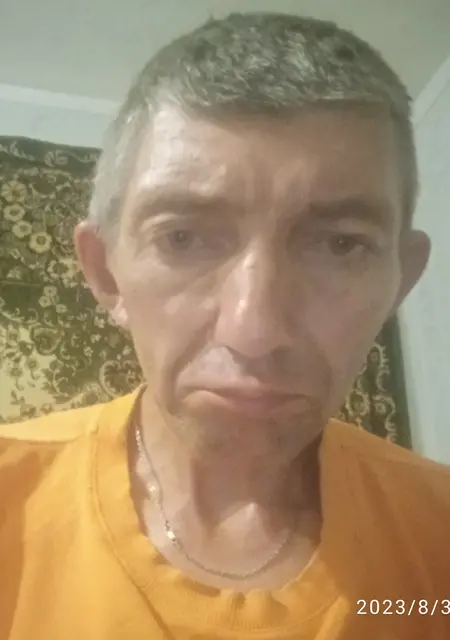 Я Роман, 50 років з Донецька, шукаю знайомства на одну ніч