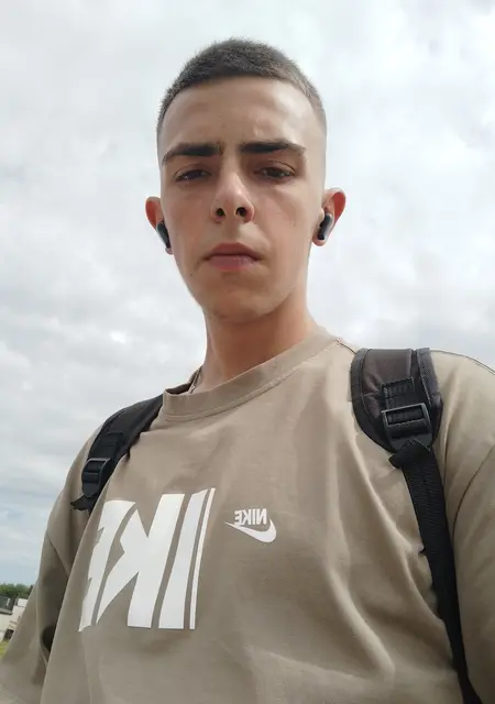 Слава из Гродно, ищу на сайте знакомства без обязательств