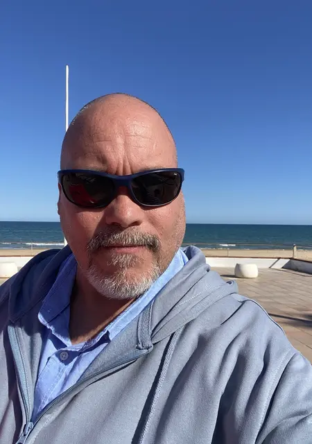 Я Fireeman, 44, знакомлюсь для вирта в Альхесирасе