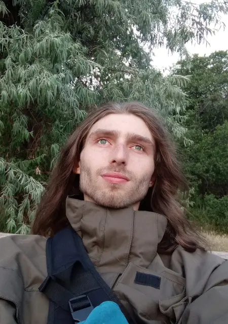 Дмитрий из Николаева, мне 24, познакомлюсь для приятного времяпровождения