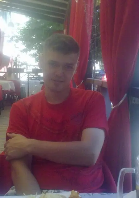 Я Паша, 43, знакомлюсь без обязательств в Чорткове