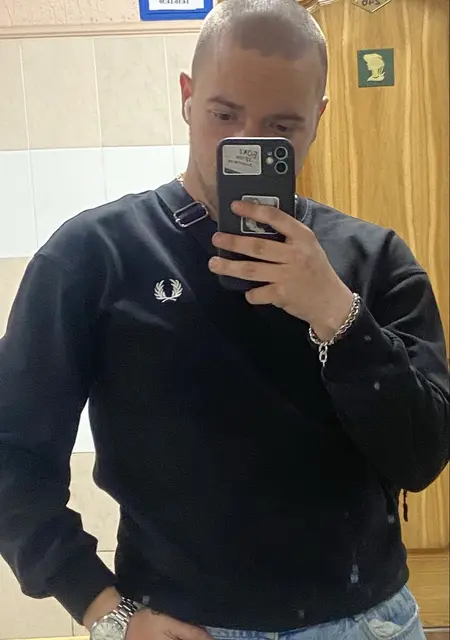 Я Дмитрий, 20, знакомлюсь без обязательств в Кишинёве