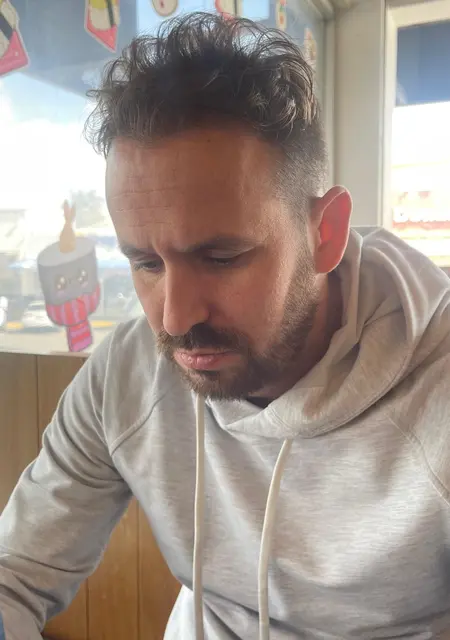 Diego из Мехико, мне 40, познакомлюсь на одну ночь