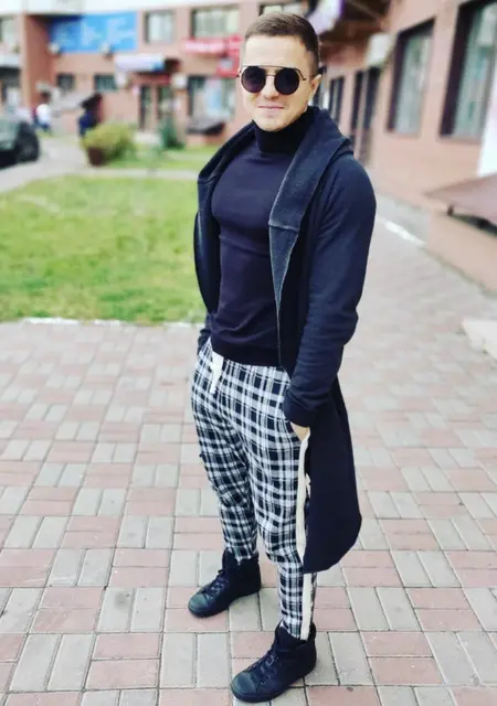 Роман из Краматорска, ищу на сайте знакомства на одну ночь